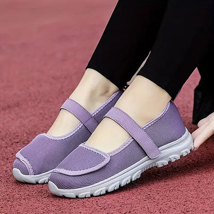 Women's Breathable Mesh Walking Sandals